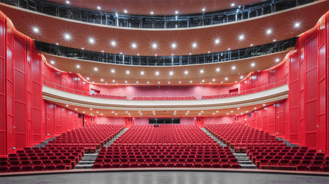 Theaters & Concert Halls